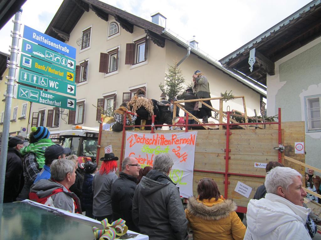 Gasthof Zur Post Taxenbach Bagian luar foto