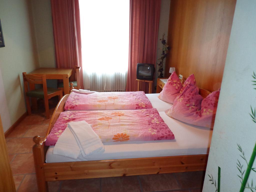 Gasthof Zur Post Taxenbach Bagian luar foto