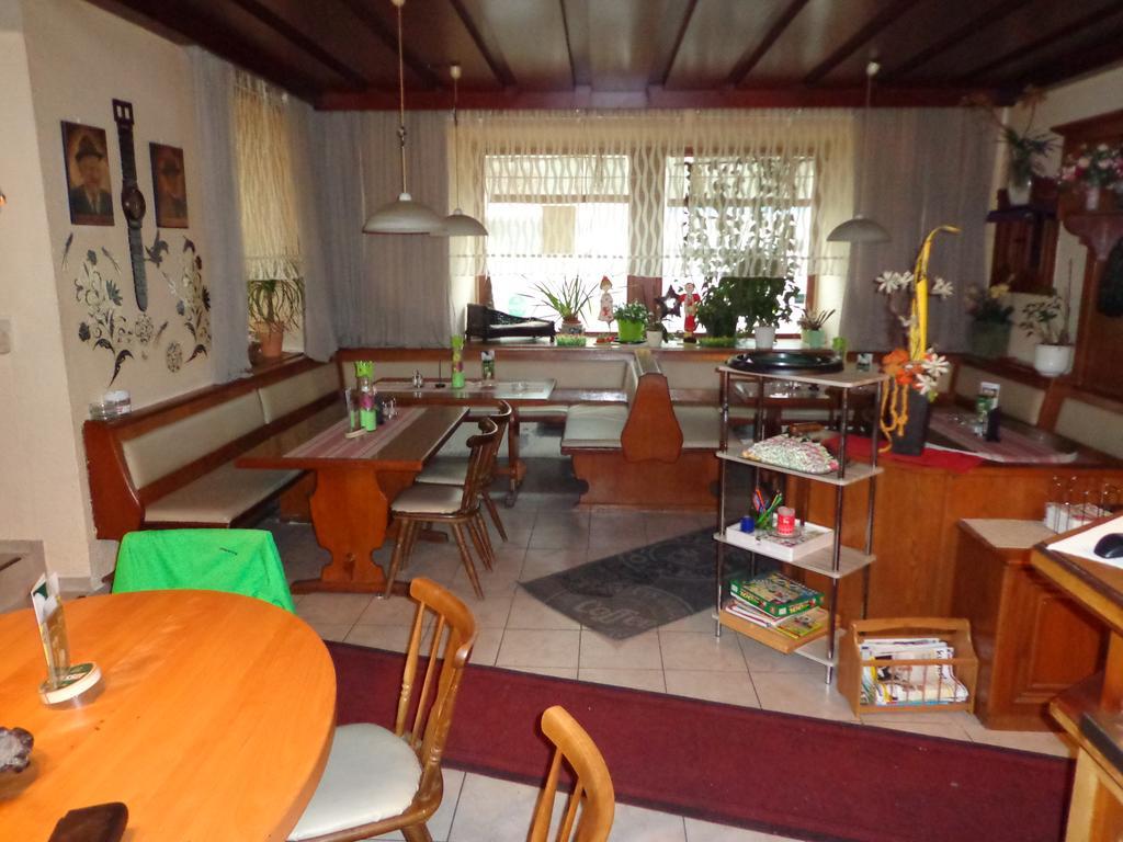 Gasthof Zur Post Taxenbach Bagian luar foto