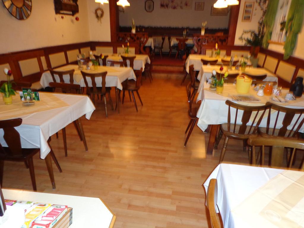 Gasthof Zur Post Taxenbach Bagian luar foto