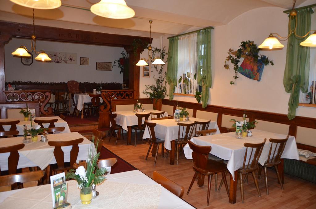 Gasthof Zur Post Taxenbach Bagian luar foto