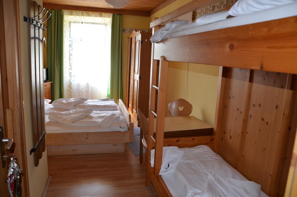 Gasthof Zur Post Taxenbach Bagian luar foto