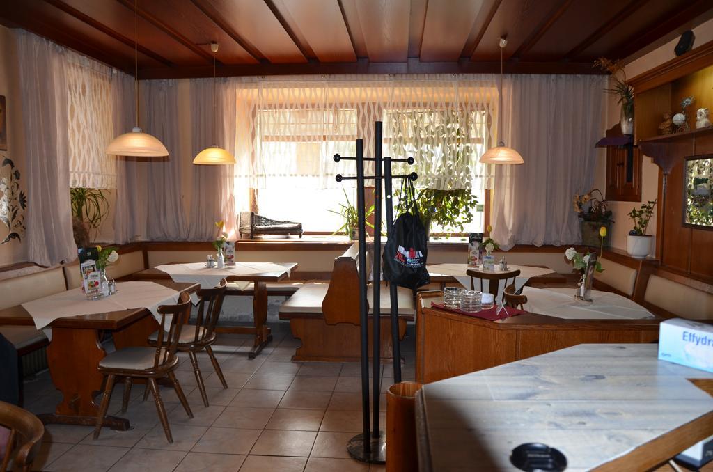 Gasthof Zur Post Taxenbach Bagian luar foto